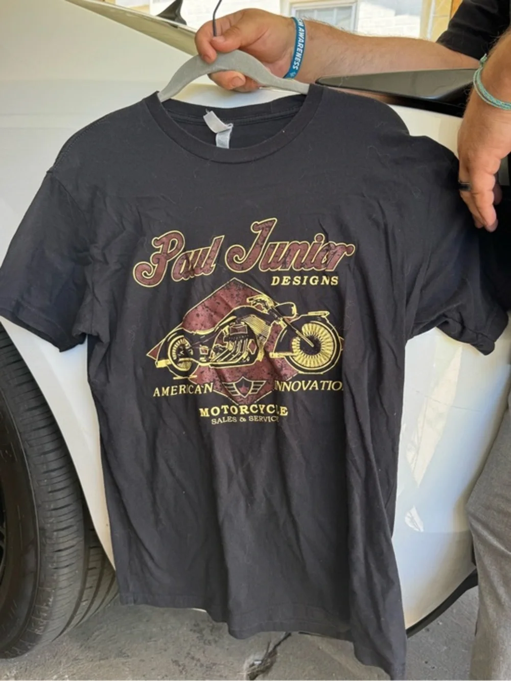 Paul Junior Designs T-Shirt Size Medium